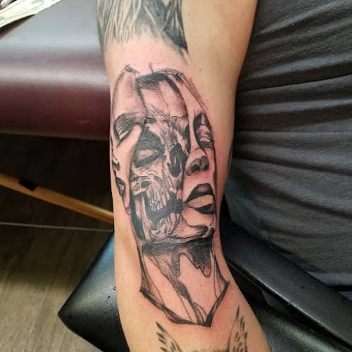 AMaysing Ink Tattoos and Piercings — tattoo shop in Frankfort, KY — photo 1