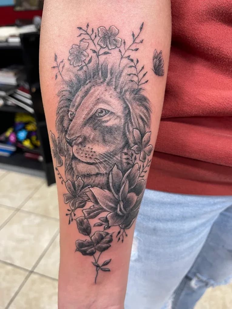 Tattoo work by Club Tattoo — photo 2 of 3