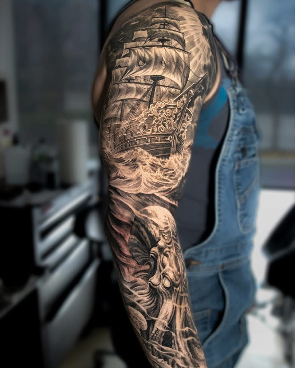 Tattoo work by Signature Luxury Tattoo Studio — photo 9 of 9