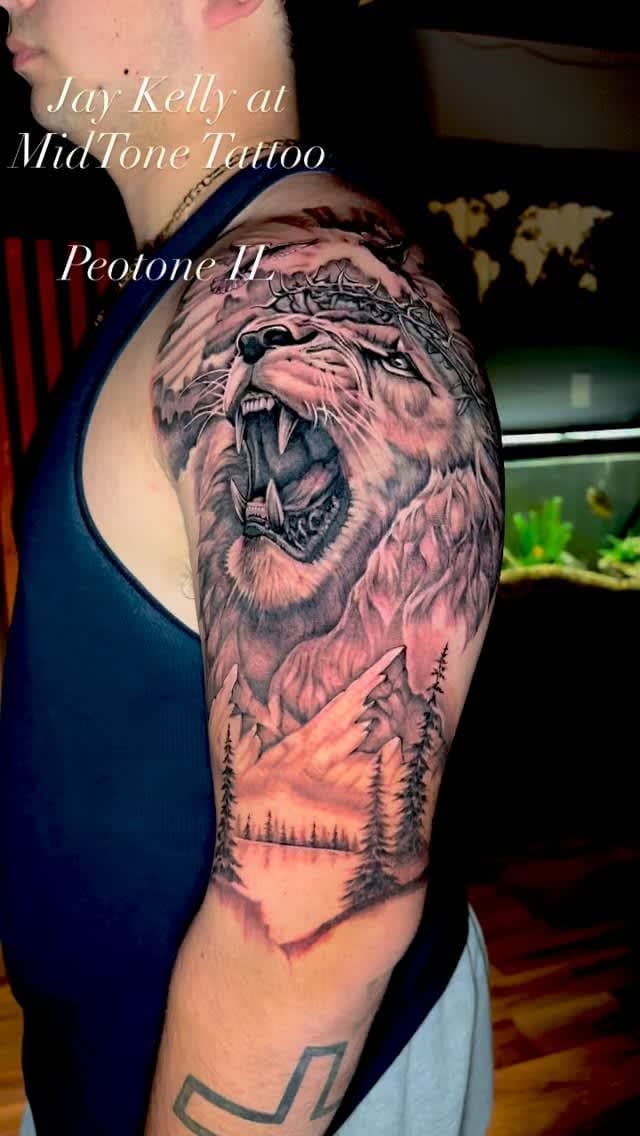 Tattoo work by Midtone Tattoo Studio — photo 7 of 7