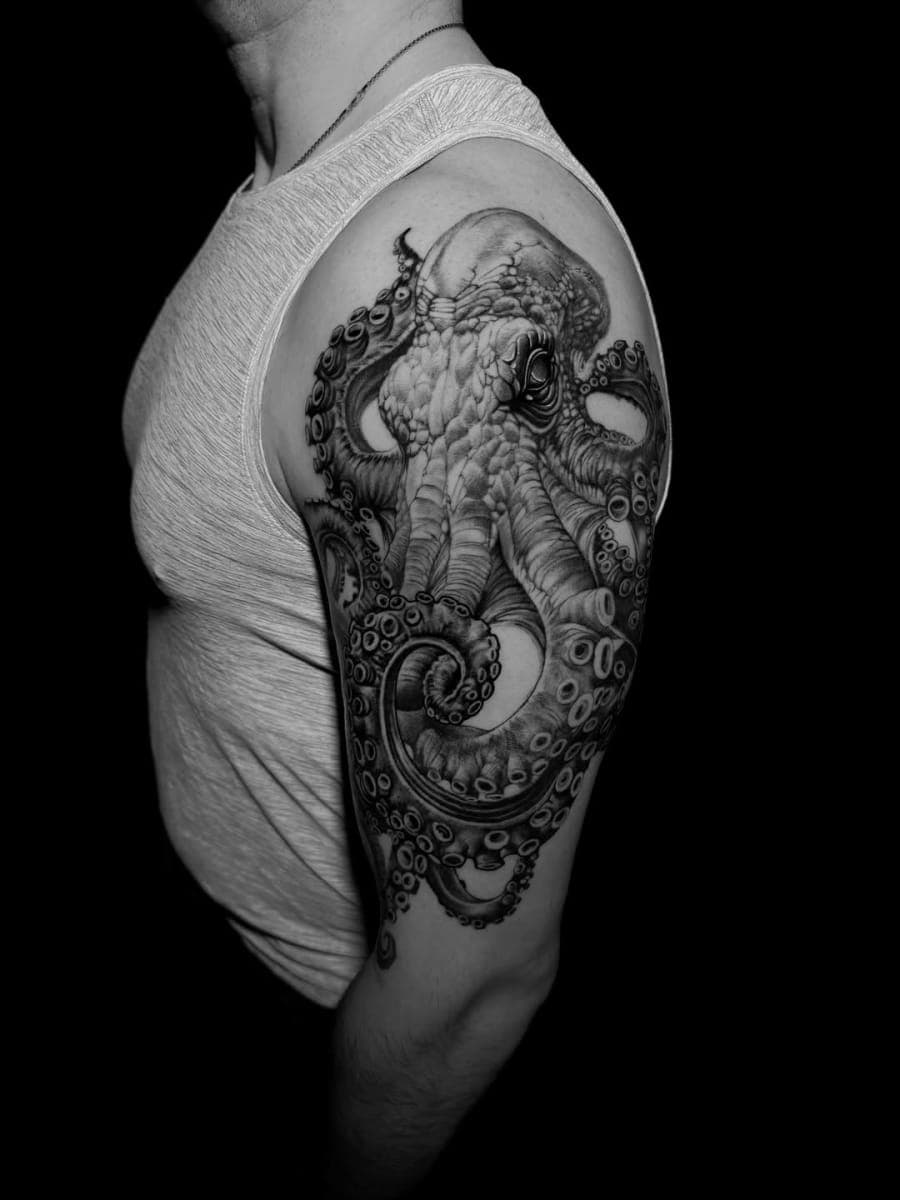 Tattoo work by Lark Tattoo and Body Piercing — photo 6 of 10