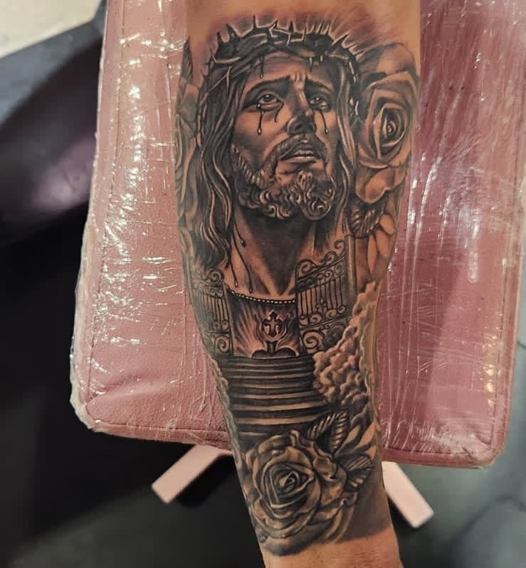 Tattoo work by Under the Gun Inc — photo 4 of 6