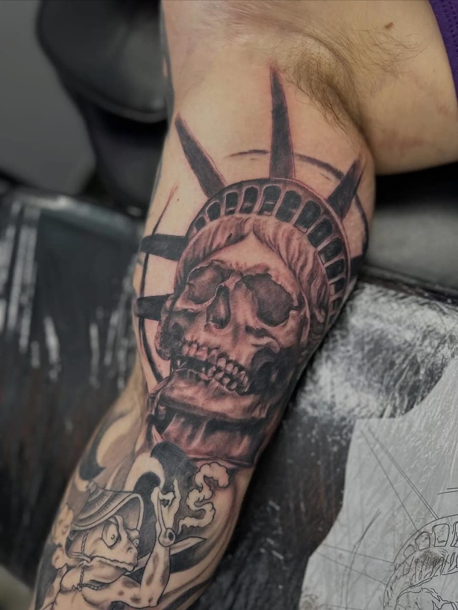 Tattoo work by I&I Tattoo — photo 5 of 8
