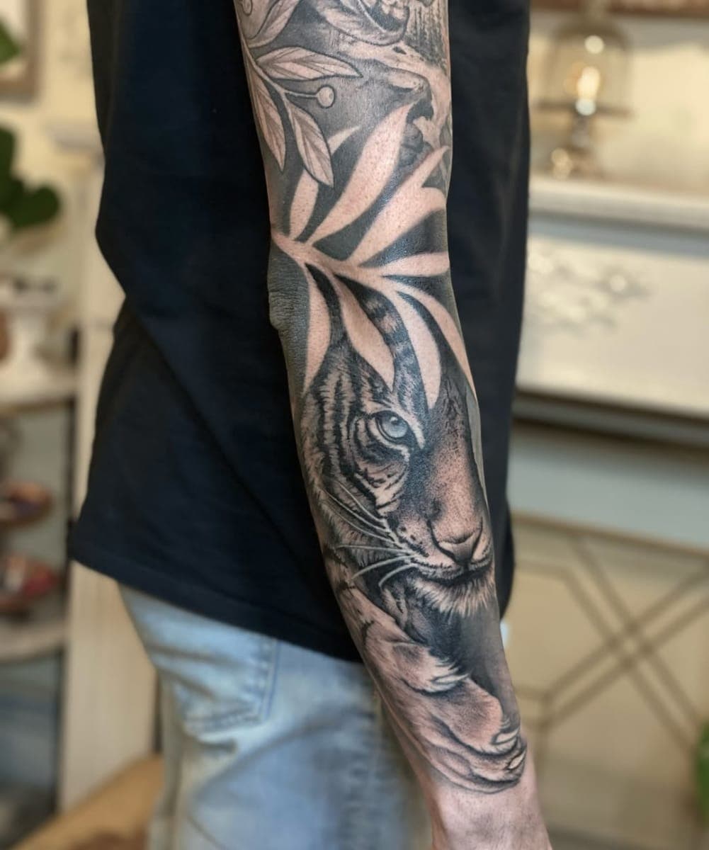 Tattoo work by Hollow's Tattoo Studio & Art Gallery — photo 4 of 6