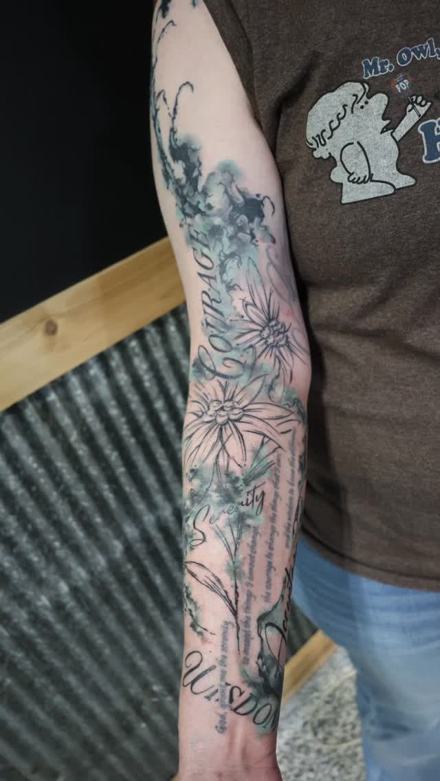 Tattoo work by Dragonfly Tattoo Studio — photo 5 of 7