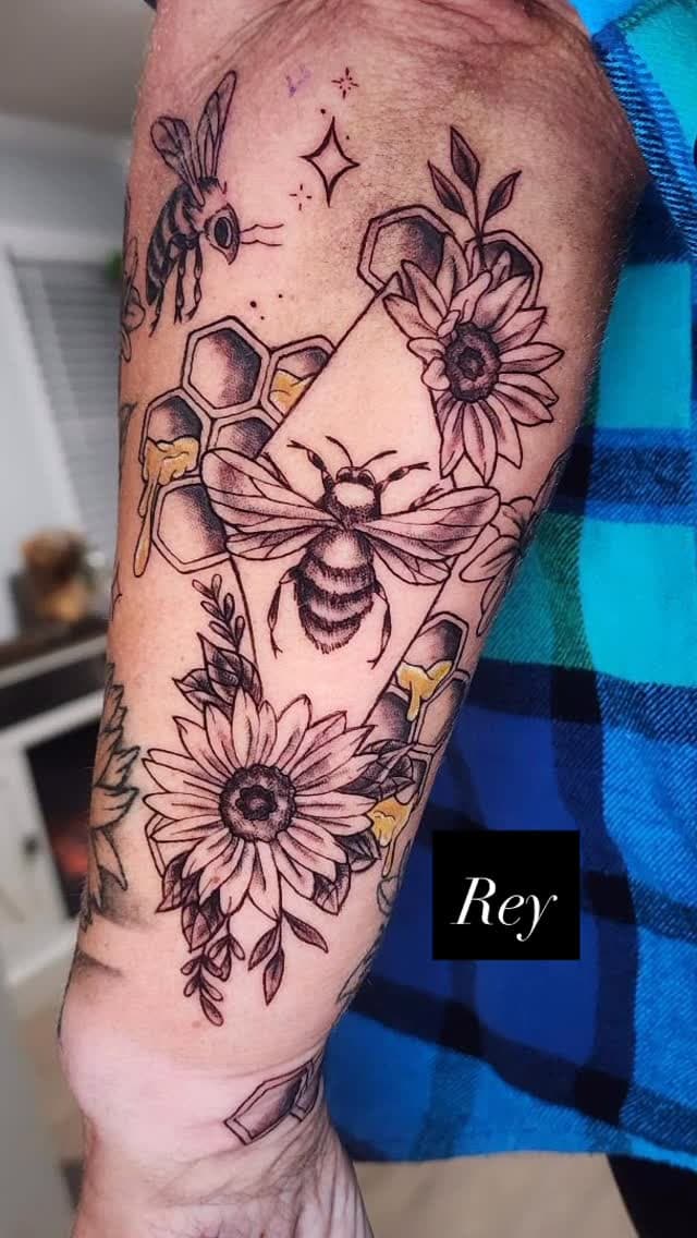 Tattoo work by Toye Shop Ink. Tattoos — photo 3 of 8