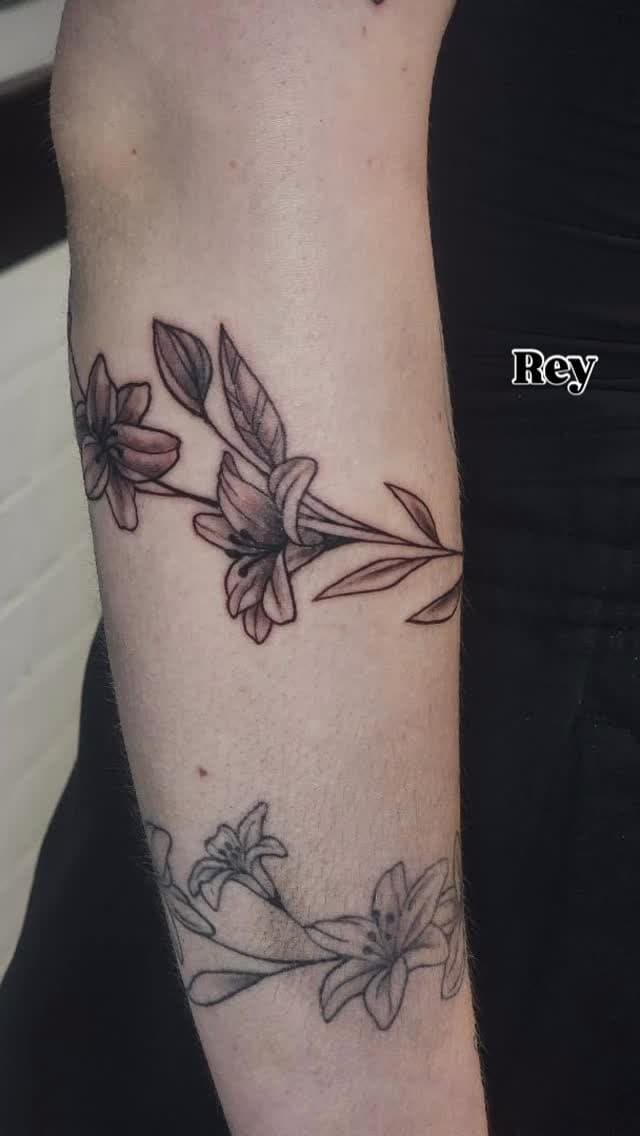 Tattoo work by Toye Shop Ink. Tattoos — photo 5 of 8