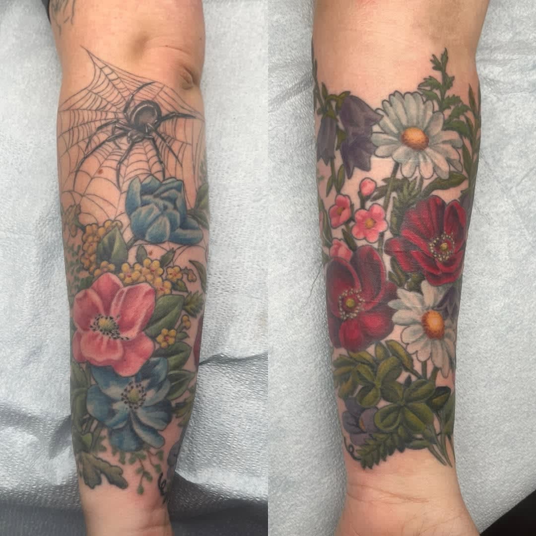 Tattoo work by Abracadabra Tattoo Club — photo 8 of 11