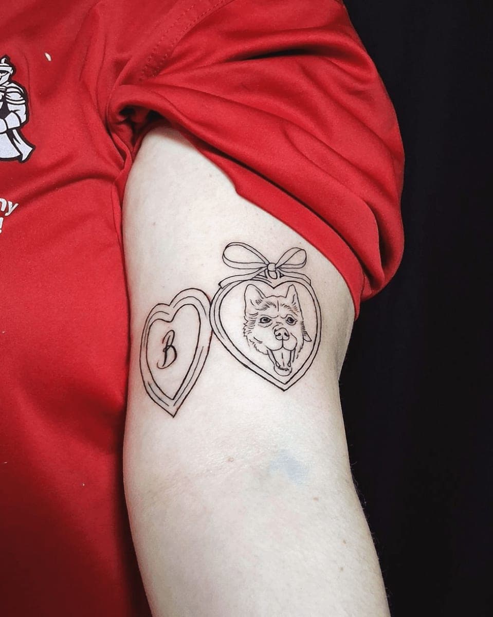 Tattoo work by Tattoo Tribe. (English,Spanish & Portuguese) — photo 6 of 7