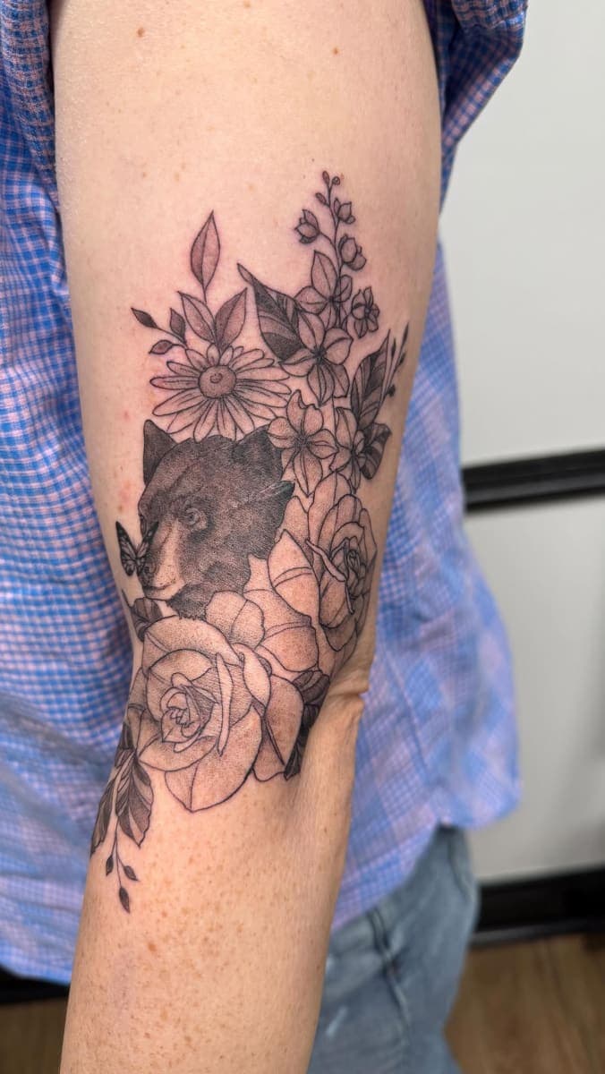 Tattoo work by Magnolia Tattoo Studio — photo 7 of 10