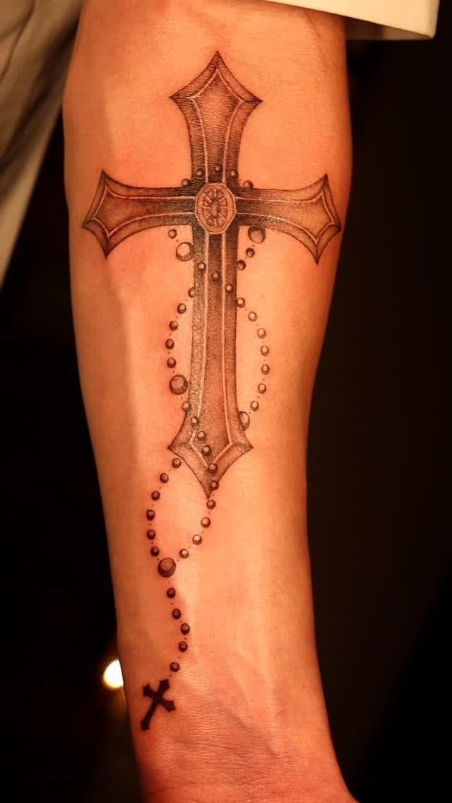 Tattoo work by Moona Tattoo — photo 2 of 3