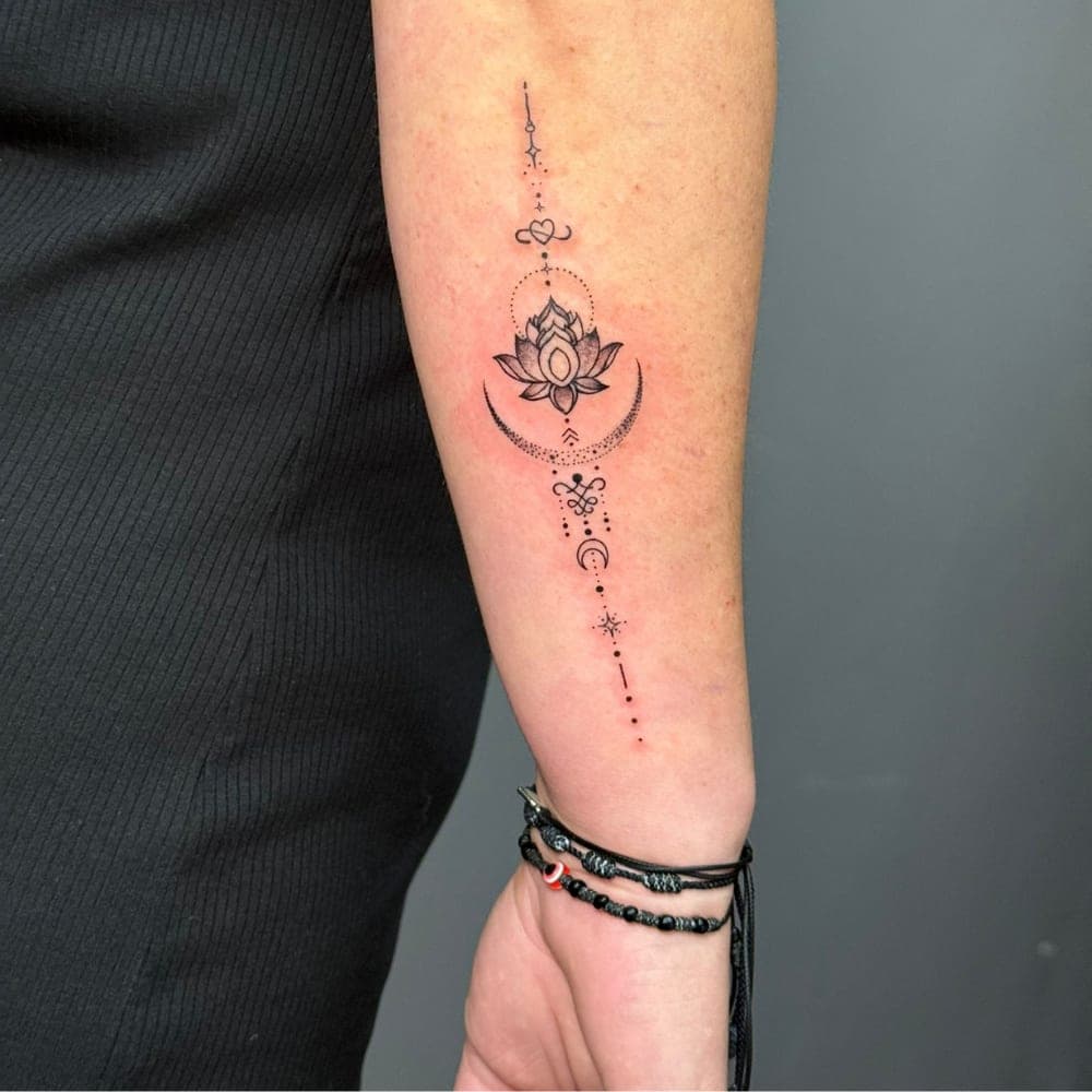 Tattoo work by 7 Tattoo Gallery — photo 4 of 5